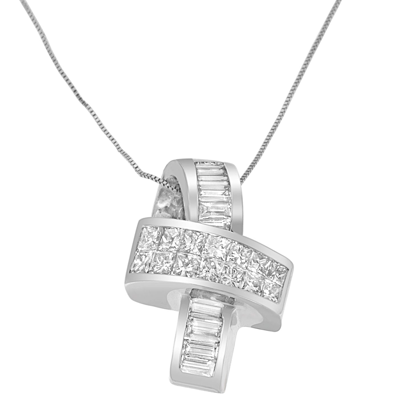 Collar con colgante de cinta de diamantes en oro blanco de 14 quilates
