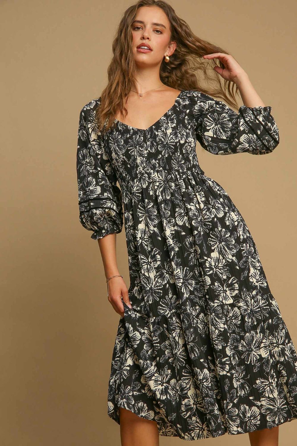 Vestido de V-Cuello Impreso con Flores y Volantes