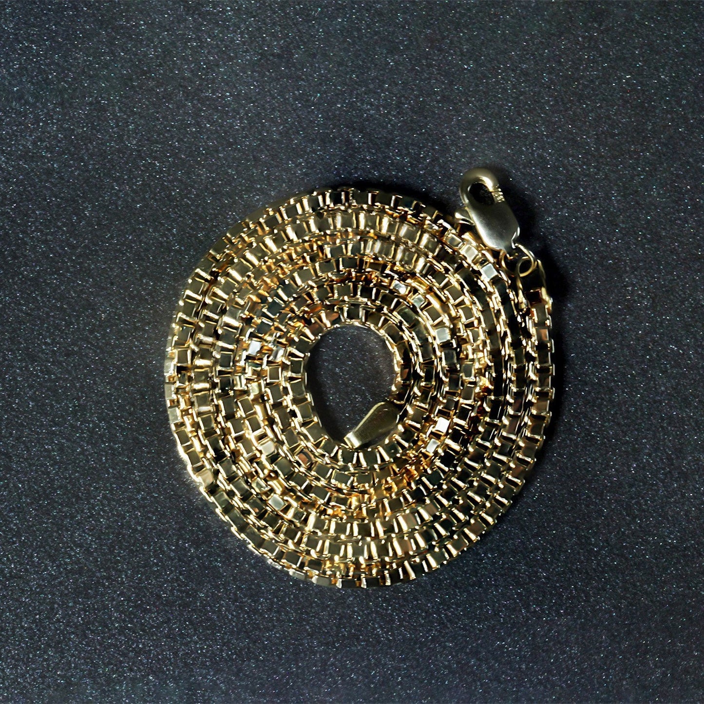 Cadena de Caja Semi Sólida de Oro Amarillo de 14k - 2.0mm