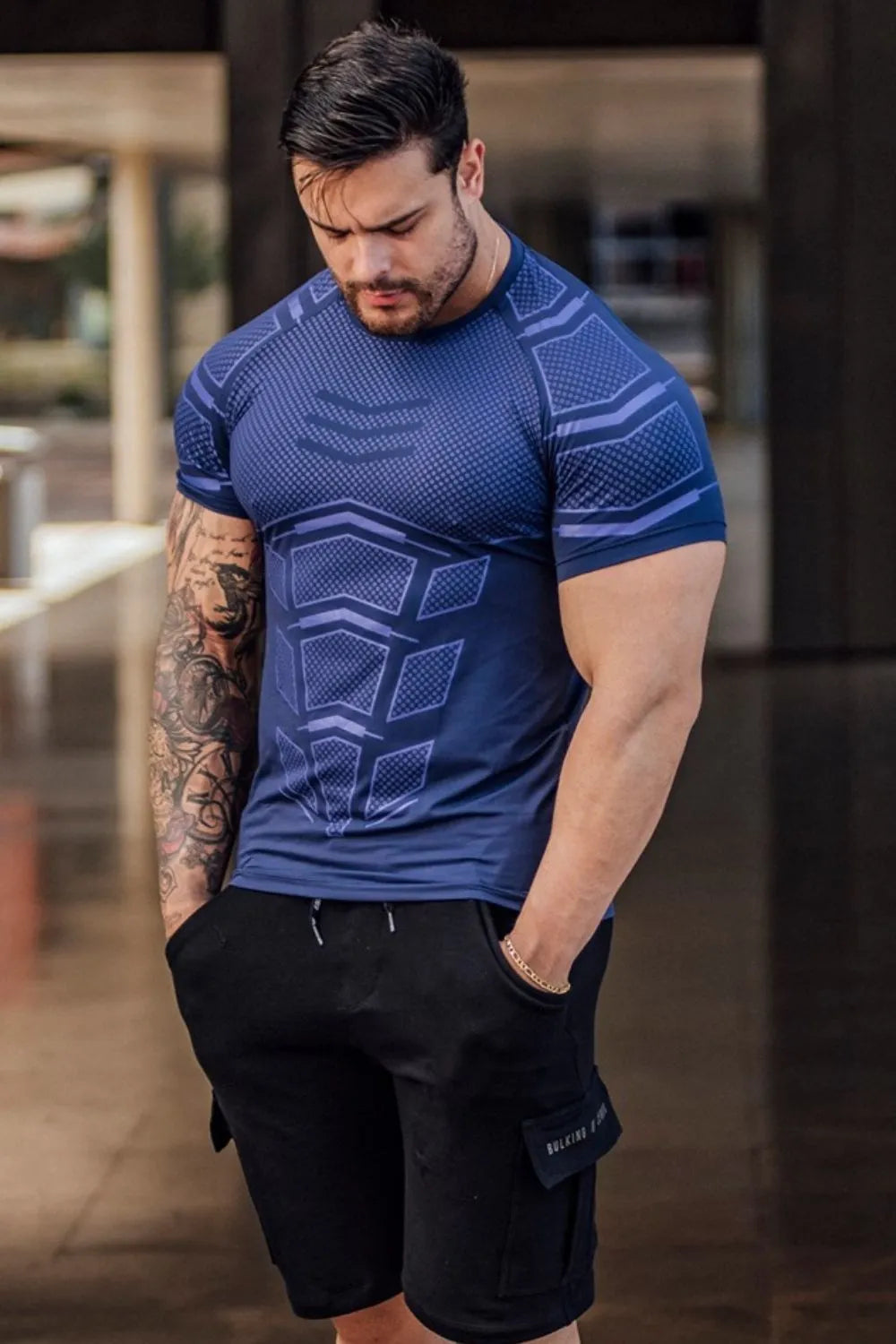Camiseta de manga corta de cuello redondo para hombres en tallas grandes
