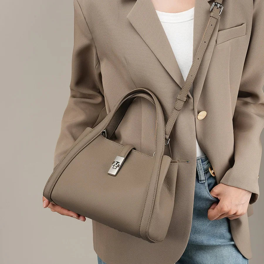 Fashionable Korean-Style Large-Capacity Leather Handbag