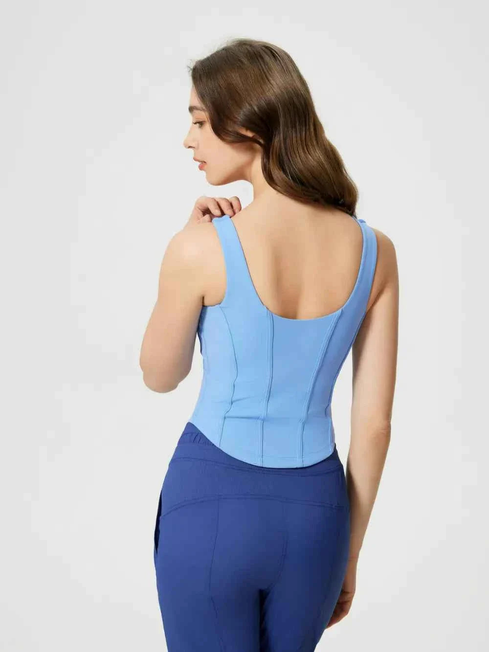 Millennia Flex: Top versátil con almohadillas removibles