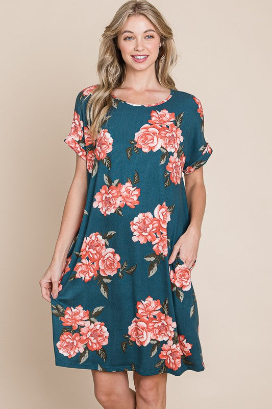 Vestido corto de camiseta con cuello redondo floral y bolsillos para mujeres