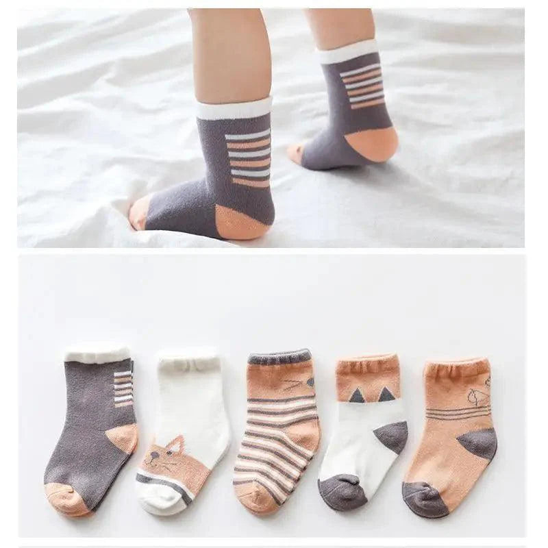 Adorable Cotton Cartoon Socks for Baby Girls - Soft & Stylish for Every Season - Korvel