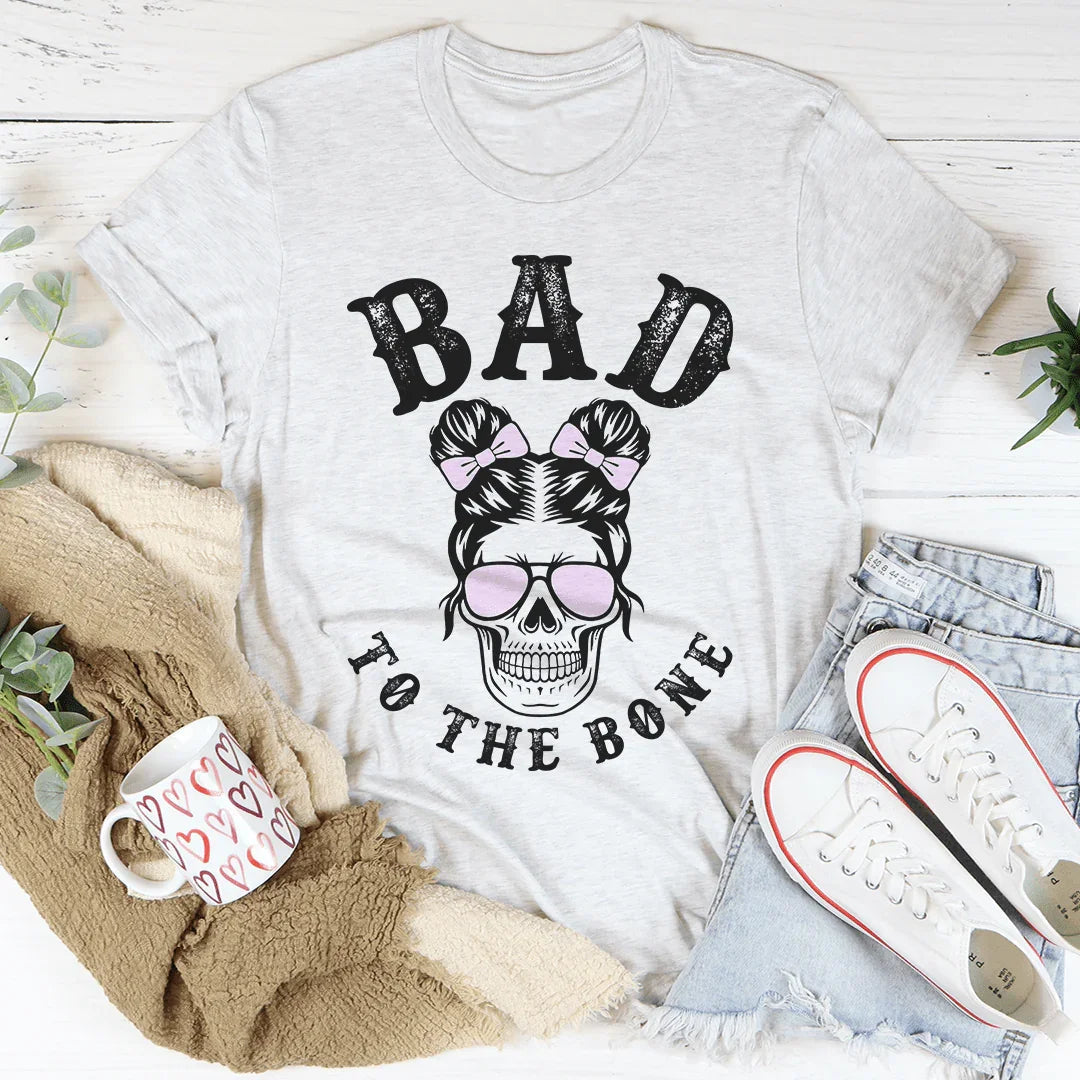 Camiseta de calavera linda "Mala hasta los huesos"