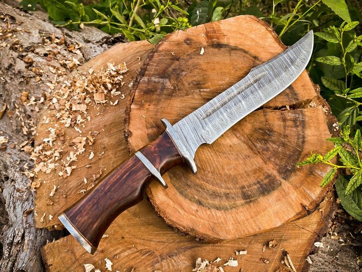 Premium 14-Inch Handcrafted Damascus Steel Bowie Knife | Rosewood Handle & Leather Sheath | KBS Knives - Korvel