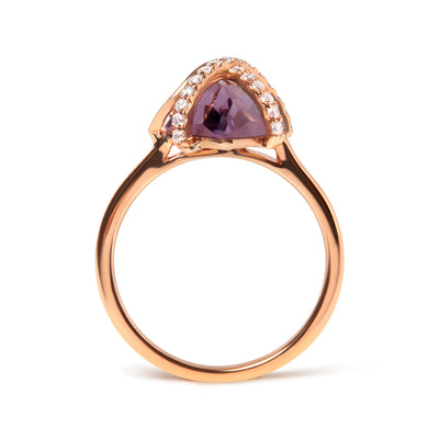 Anillo de cóctel de amatista y diamante en oro rosa de 14 quilates