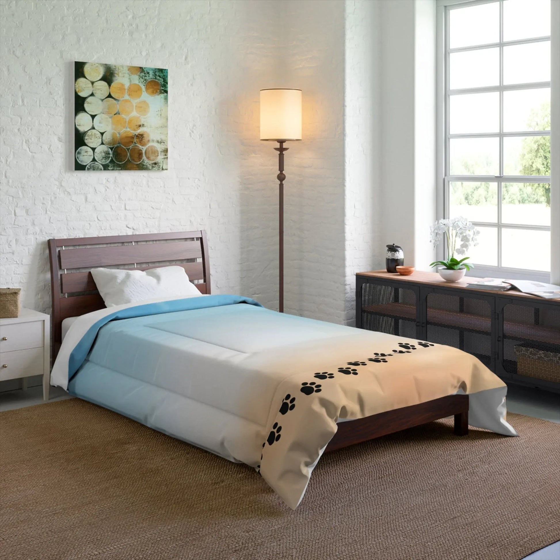 Paw Print Paradise Comforter - Perfect Bedding for Pet Enthusiasts - Korvel