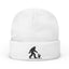 Bonnet en tricot brodé Sasquatch et chat