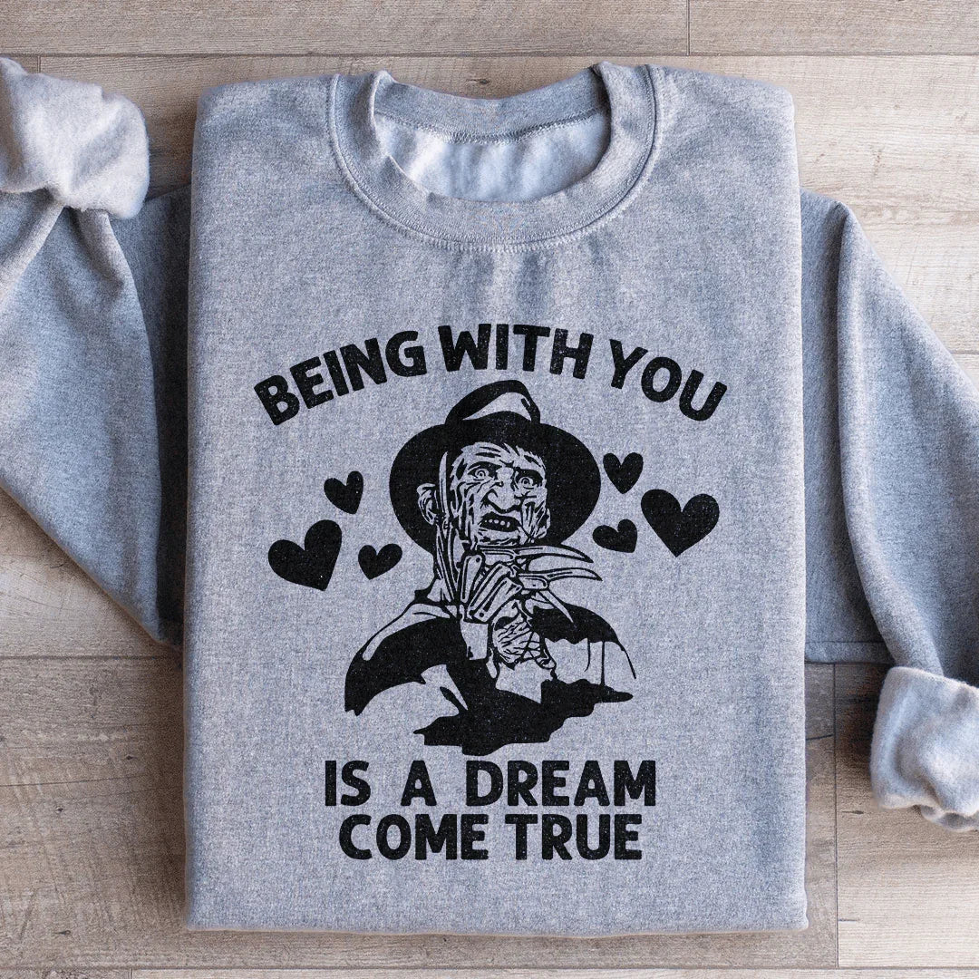 Dreamy Embrace Sweatshirt: Wear Your Heart - Korvel