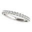 Anillo de boda de diamantes con engaste pavé en oro blanco de 14k