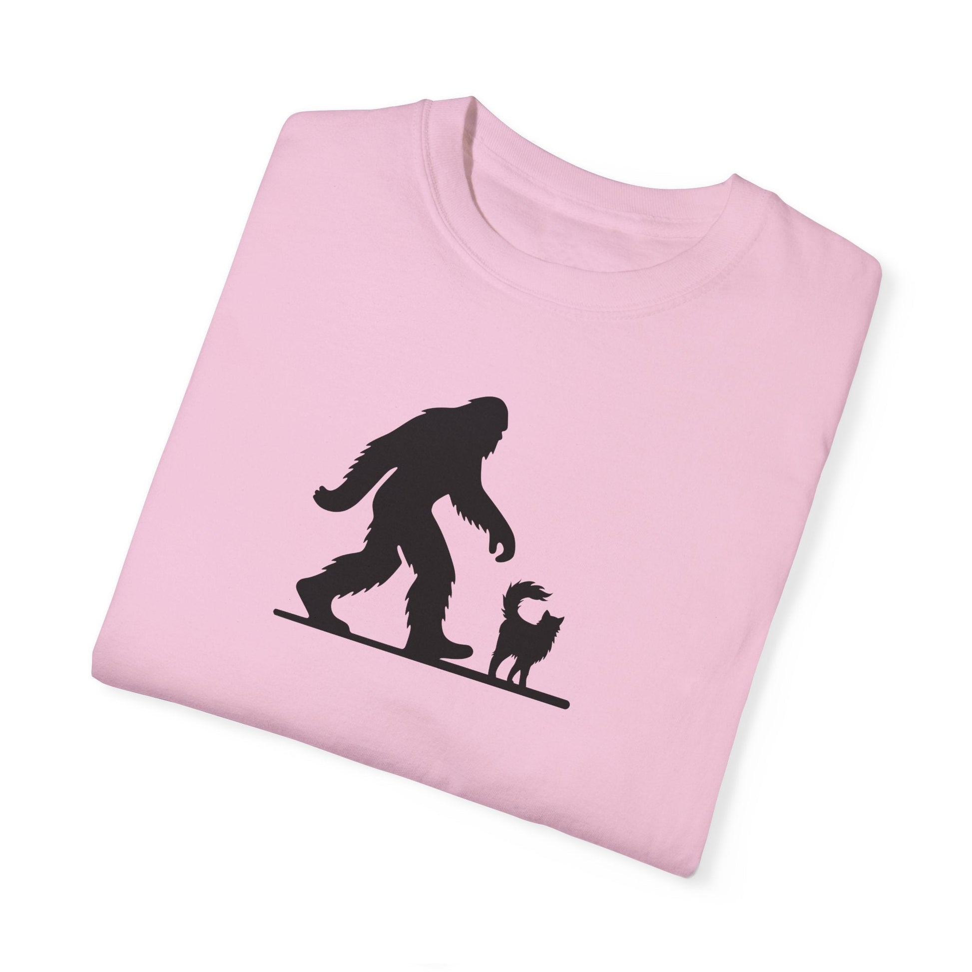 Bigfoot & Cat Unisex Vintage Wash T-Shirt - Ultimate Casual Comfort - Korvel