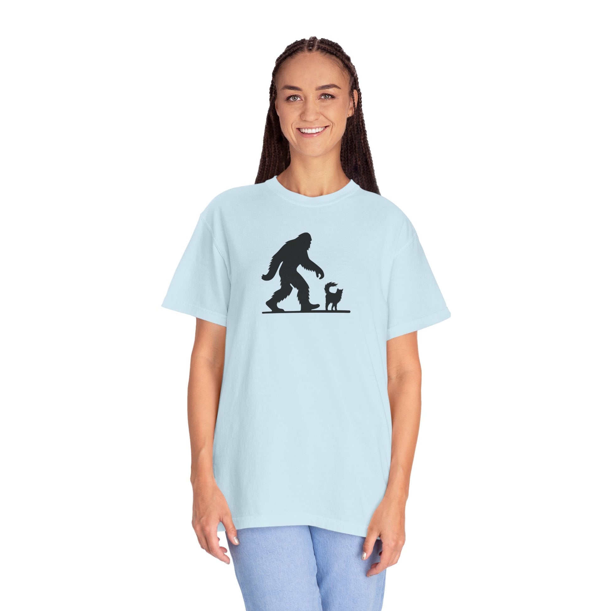 Bigfoot & Cat Unisex Vintage Wash T-Shirt - Ultimate Casual Comfort - Korvel