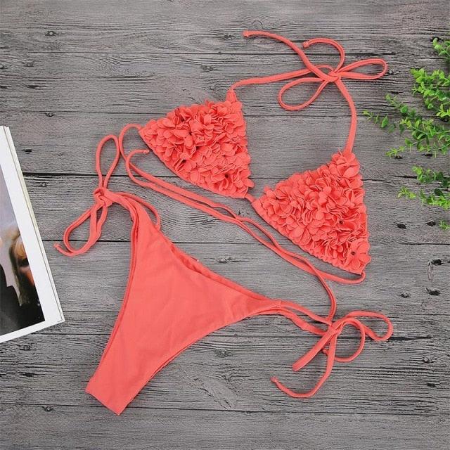 Ensemble de bikini solide à fleurs 3D élégant pour femmes