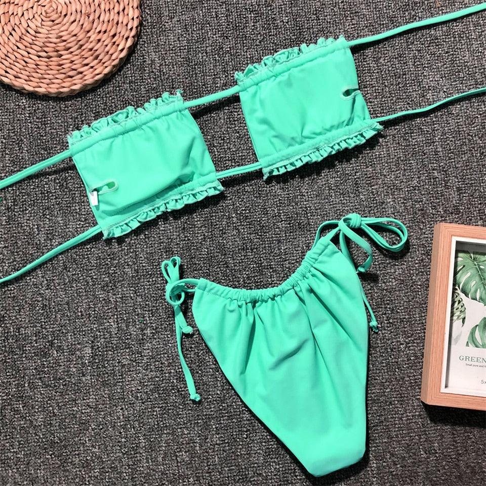 Ensemble de bikini à volants et liens latéraux pour femmes - Maillots de bain premium