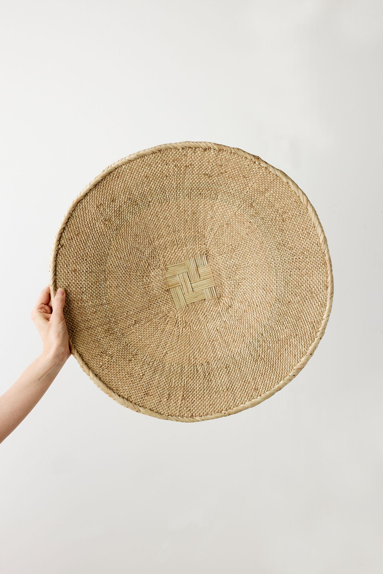 Panier mural tissé naturel Binga Blonde