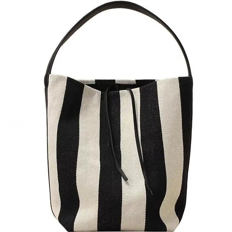 Black and white contrasting wide shoulder strap women's bag large capacity tote bag bucket bag - Korvel