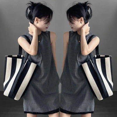 Black and white contrasting wide shoulder strap women's bag large capacity tote bag bucket bag - Korvel
