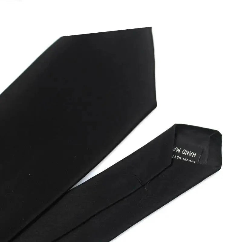Corbata delgada negra elegante para hombres - Calidad premium