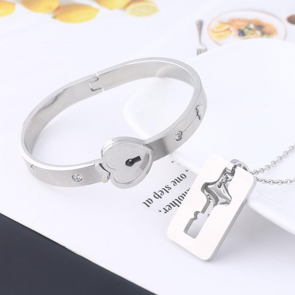 Ensemble de collier et bracelet cœur noir - Bijoux en acier inoxydable