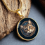 Collier Pendentif Petit Chat aux Yeux Bleus