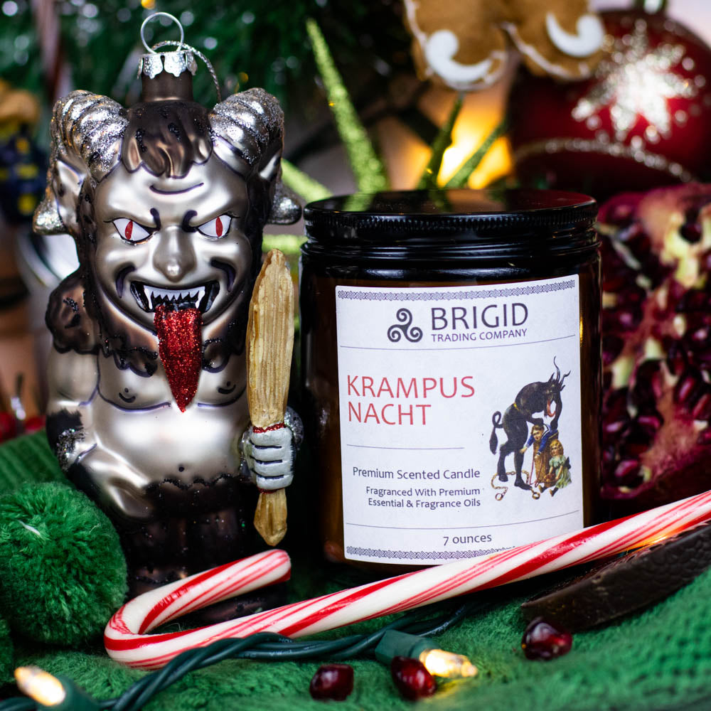 Krampusnacht Premium Soy Candle - Spiced Red Wine, Citrus, Figs & Smoky Aroma - Korvel