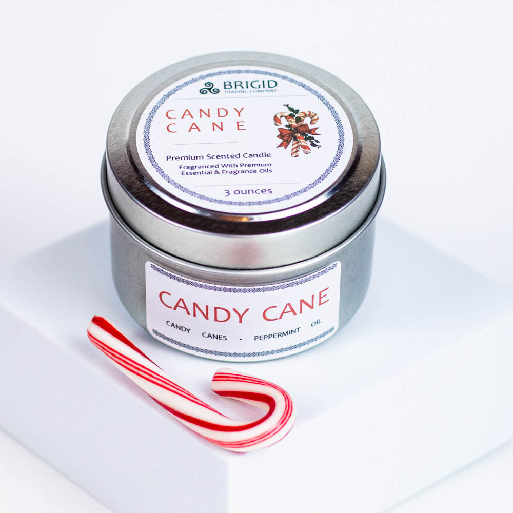 Festive Candy Cane Soy Candle - Invigorating Peppermint Aroma - Korvel