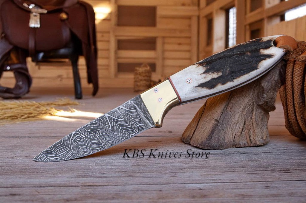 STAG TRACK STEEL – Exquisite Buckaroo Western Knife with Damascus Blade & Antler Handle - Korvel