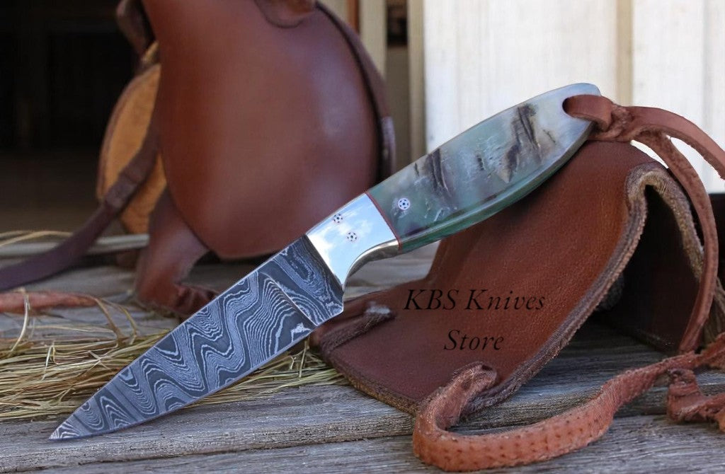 HIGHLAND HITCH – Premium Buckaroo Knife with Damascus Blade & Sheep Horn Handle - Korvel