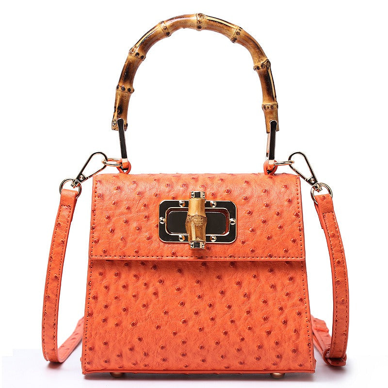 Bolso de Hombro con Hebilla de Patrón de Avestruz