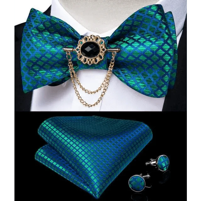 Elegant Gold and Black Pattern Silk Bowtie Set for Men