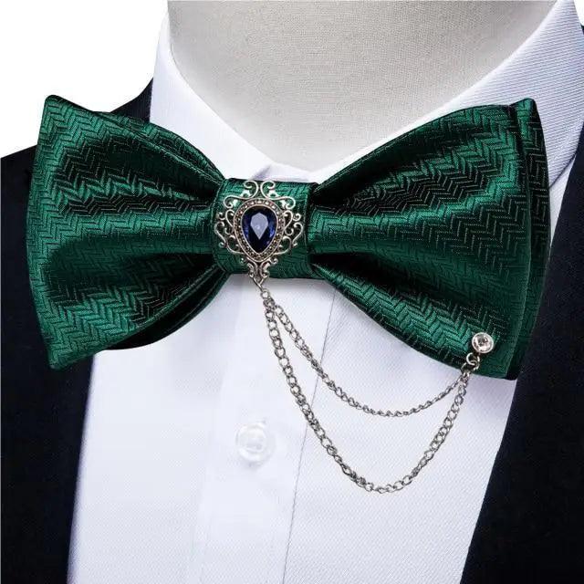 Elegant Gold and Black Pattern Silk Bowtie Set for Men