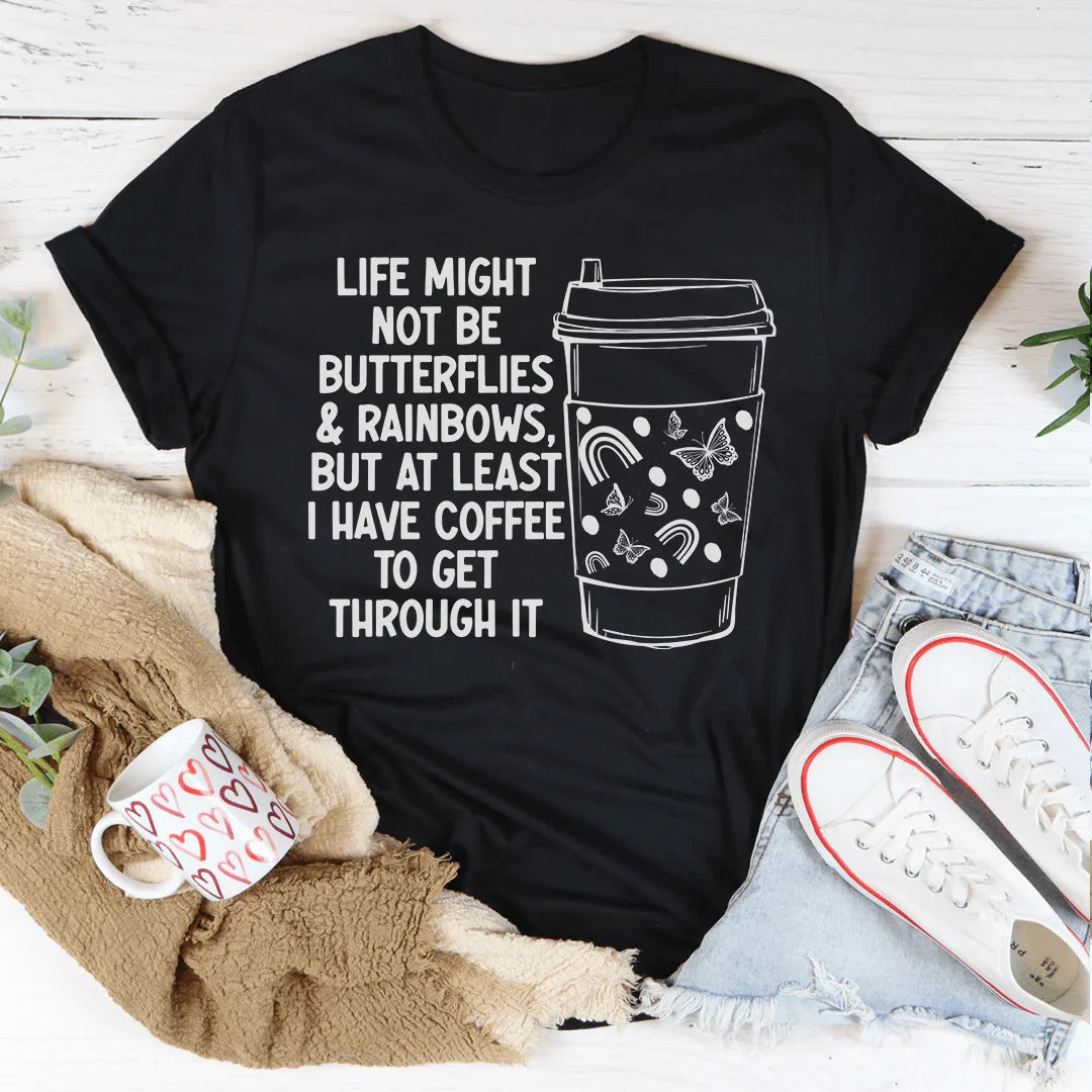 Camiseta de mariposas y arcoíris