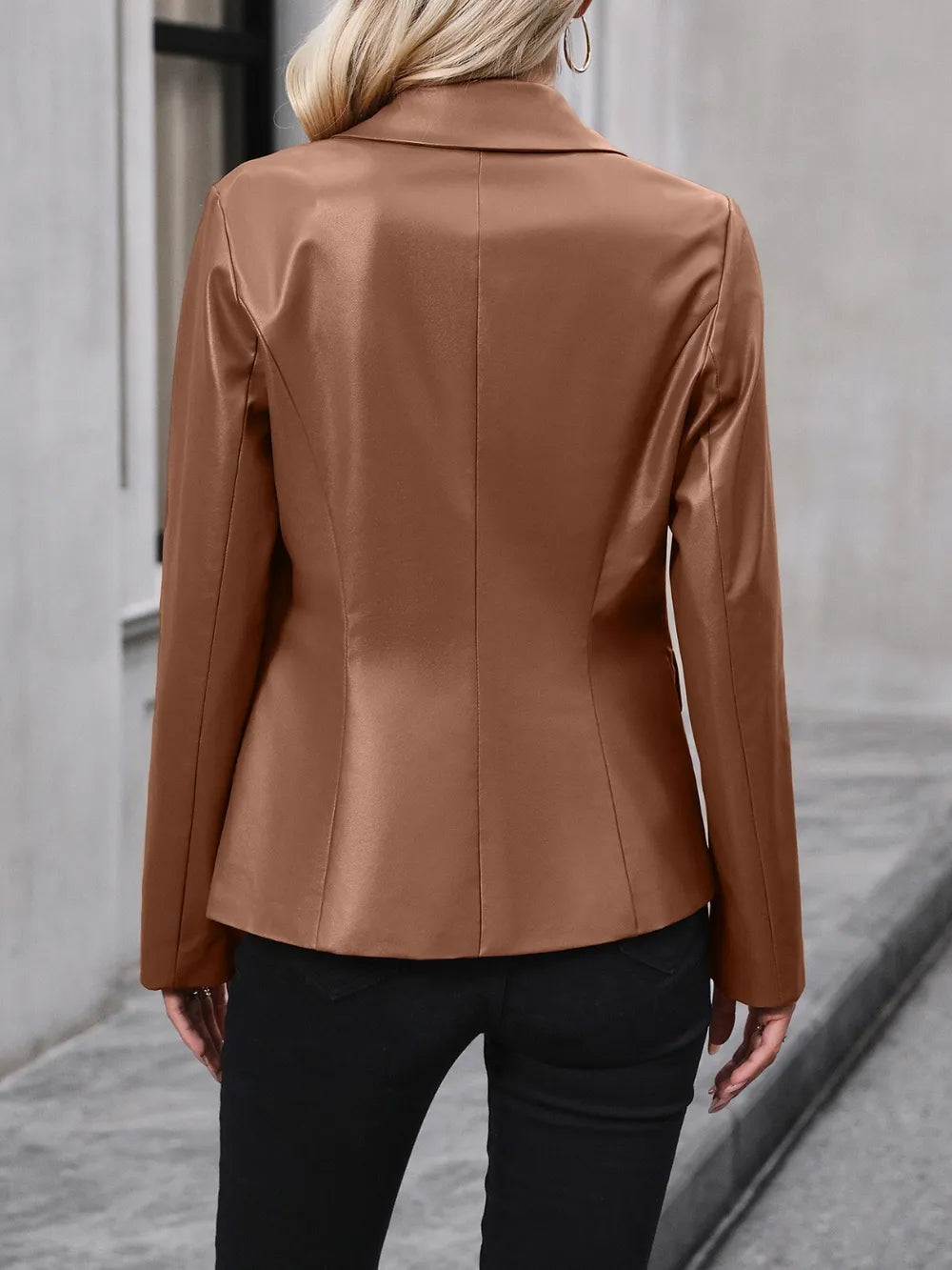 Blazer con Cuello y Botones