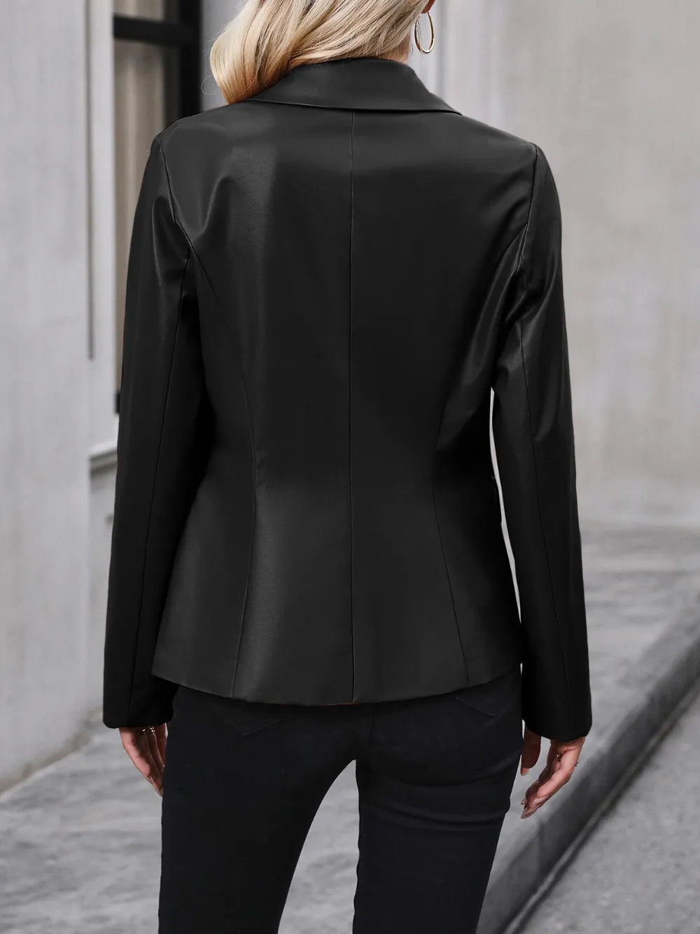 Blazer con Cuello y Botones