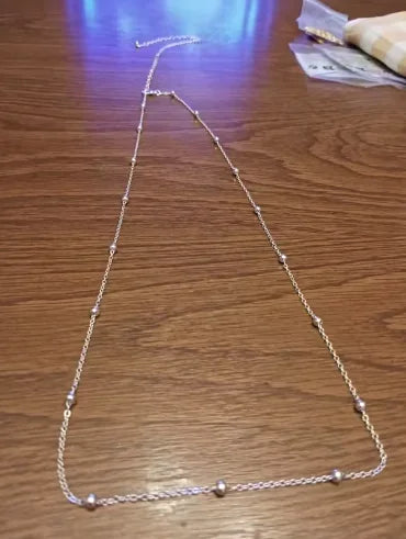 Chaîne de taille minimaliste