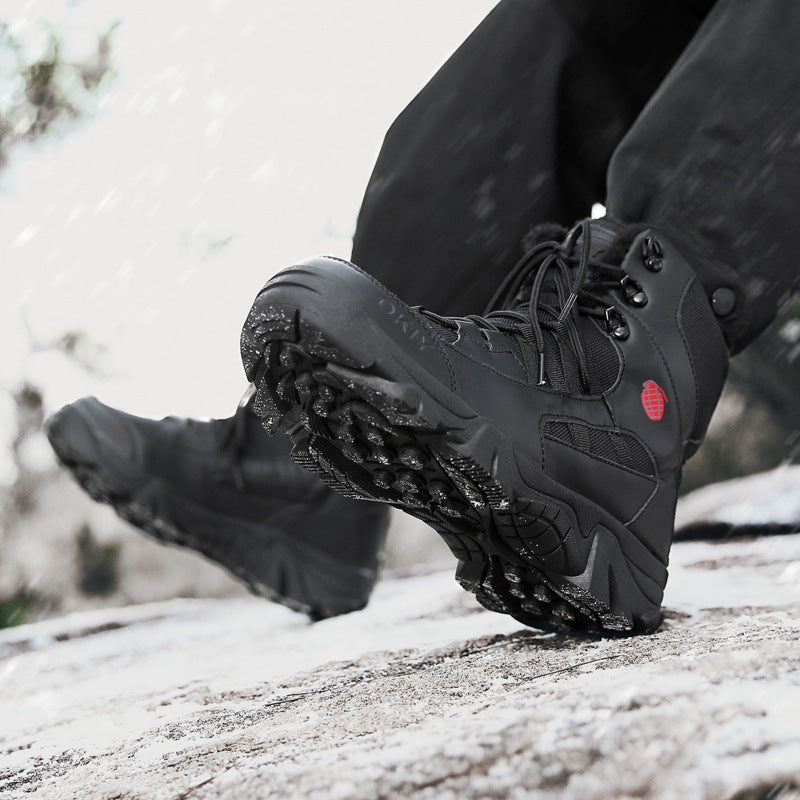 Men's Fleece-Lined Winter Combat Boots for Outdoor Adventures