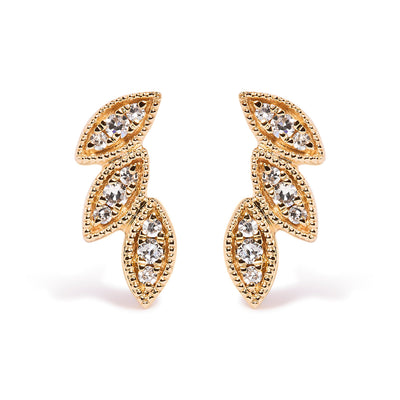 Pendientes de Stud Triple Hoja de Diamante en Oro Amarillo de 10K