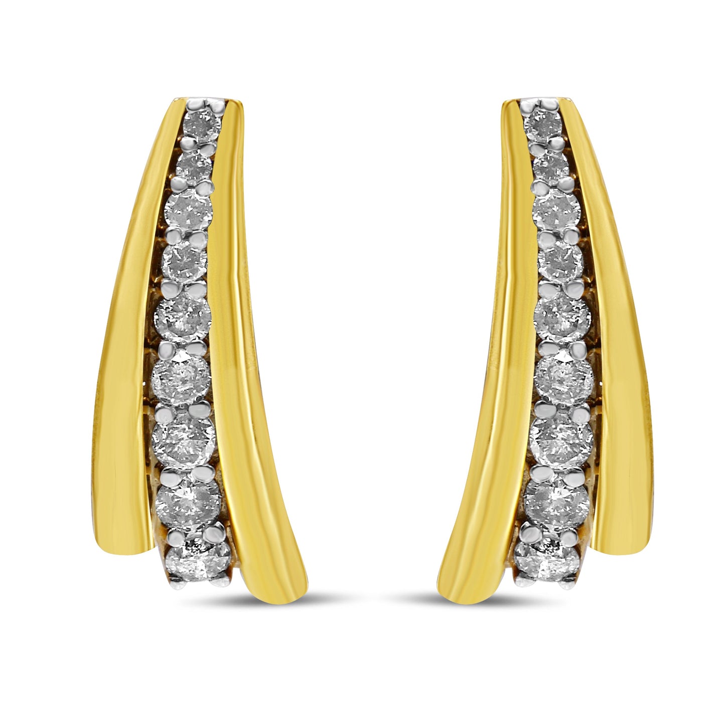 Pendientes Huggie de Diamantes de Plata Esterlina Bañados en Oro de 10K