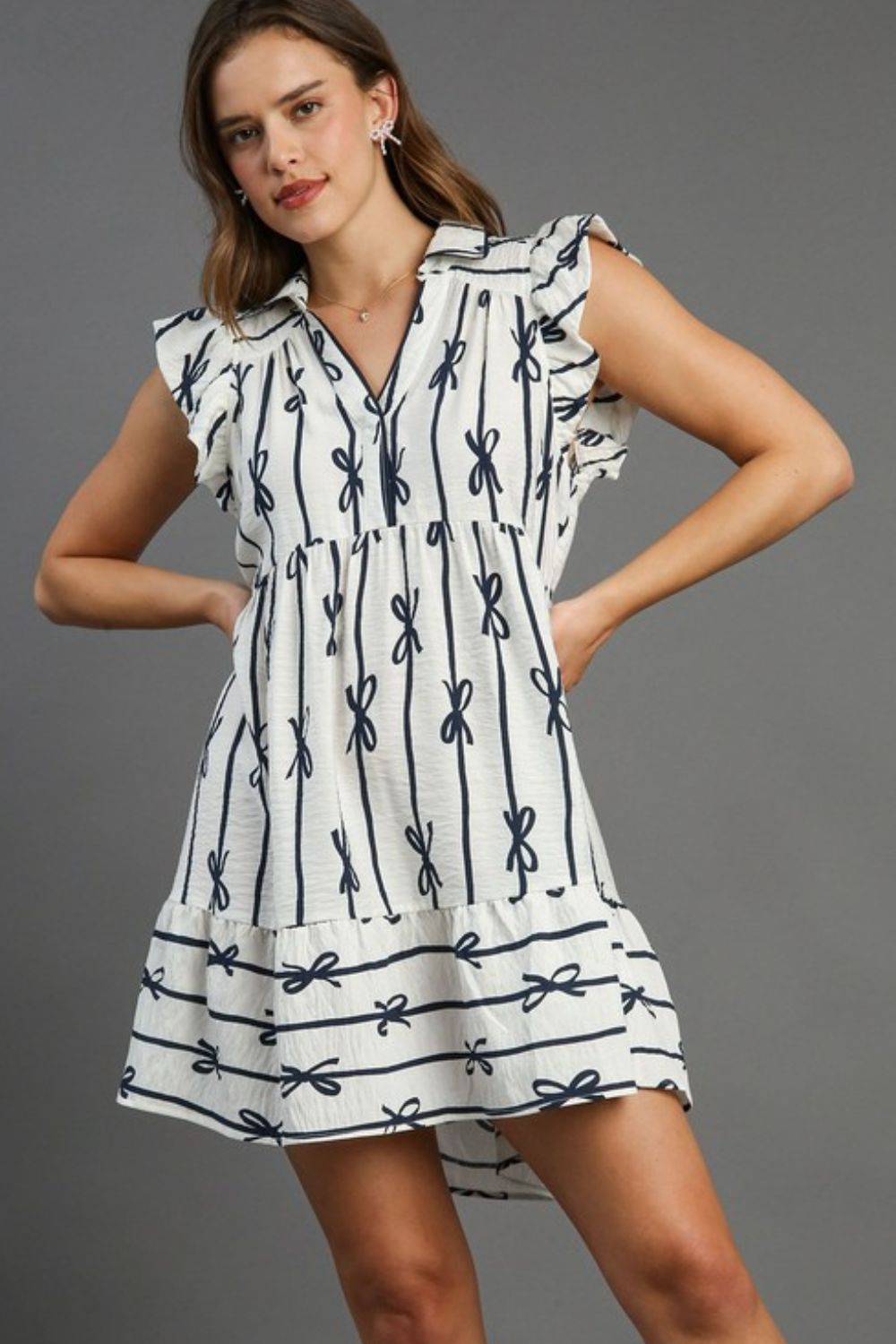 Elegant Plus Size Ribbon Collared Mini Dress