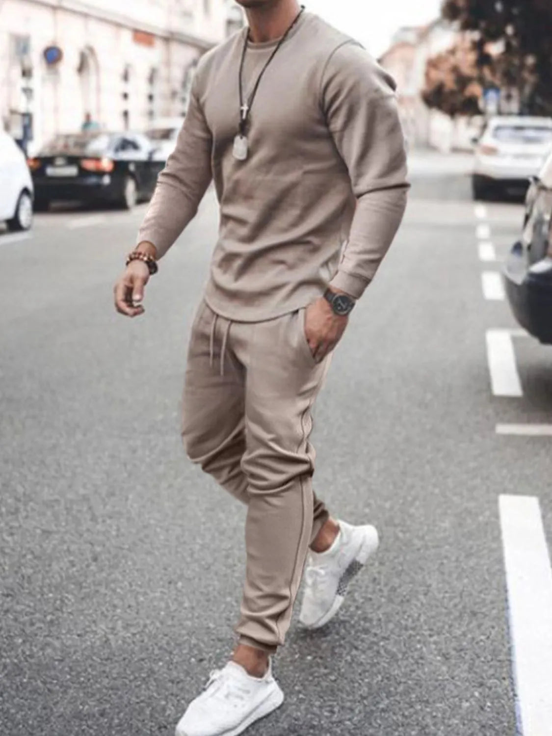 Ensemble haut à col rond à manches longues et pantalon grande taille pour hommes