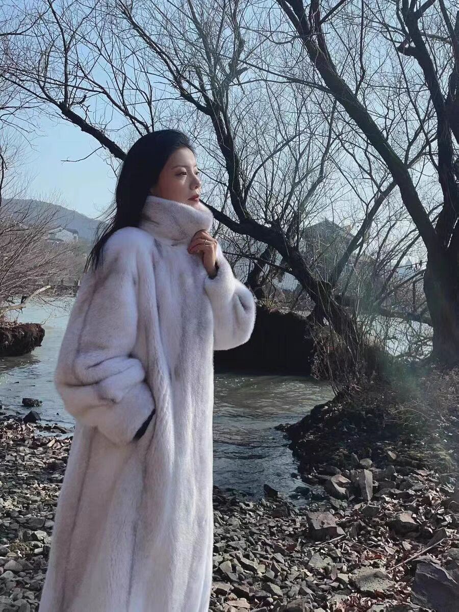 Women's Cross-Design Mink Fur Coat