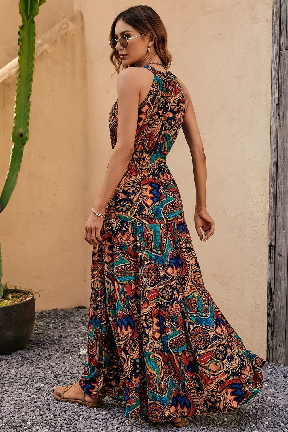 Elegant Floral Sleeveless Dress - A Summer Essential