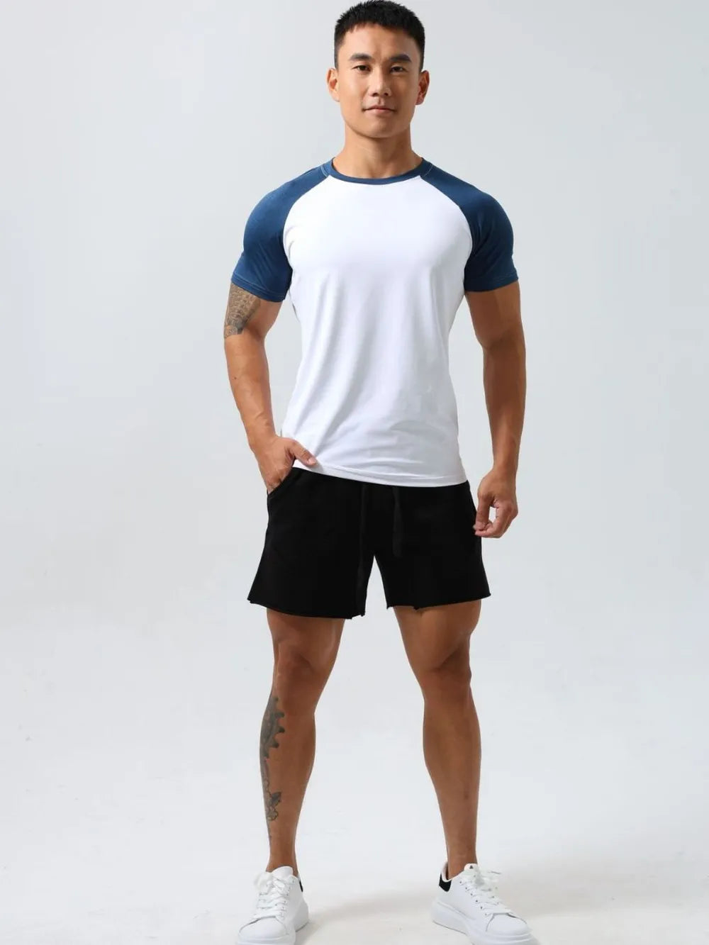 Camiseta de manga corta con cuello redondo para hombres en tallas grandes