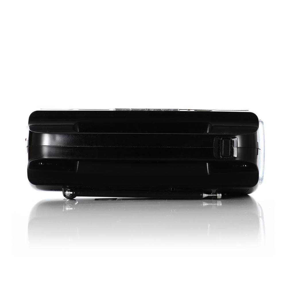 Radio portable Supersonic 9 bandes avec lampe torche intégrée