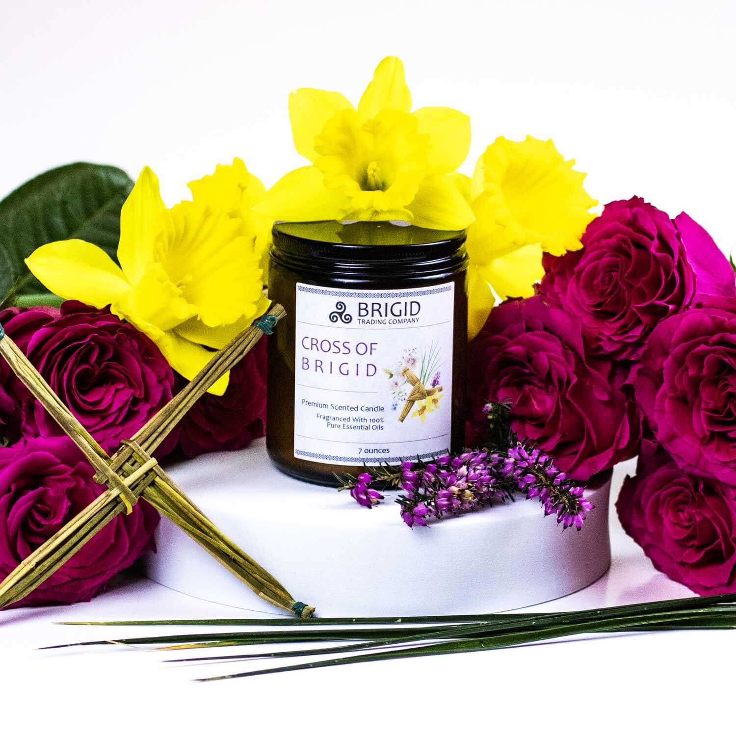 Brigid's Embrace Soy Wax Candle - Floral & Earthy Harmony - Korvel
