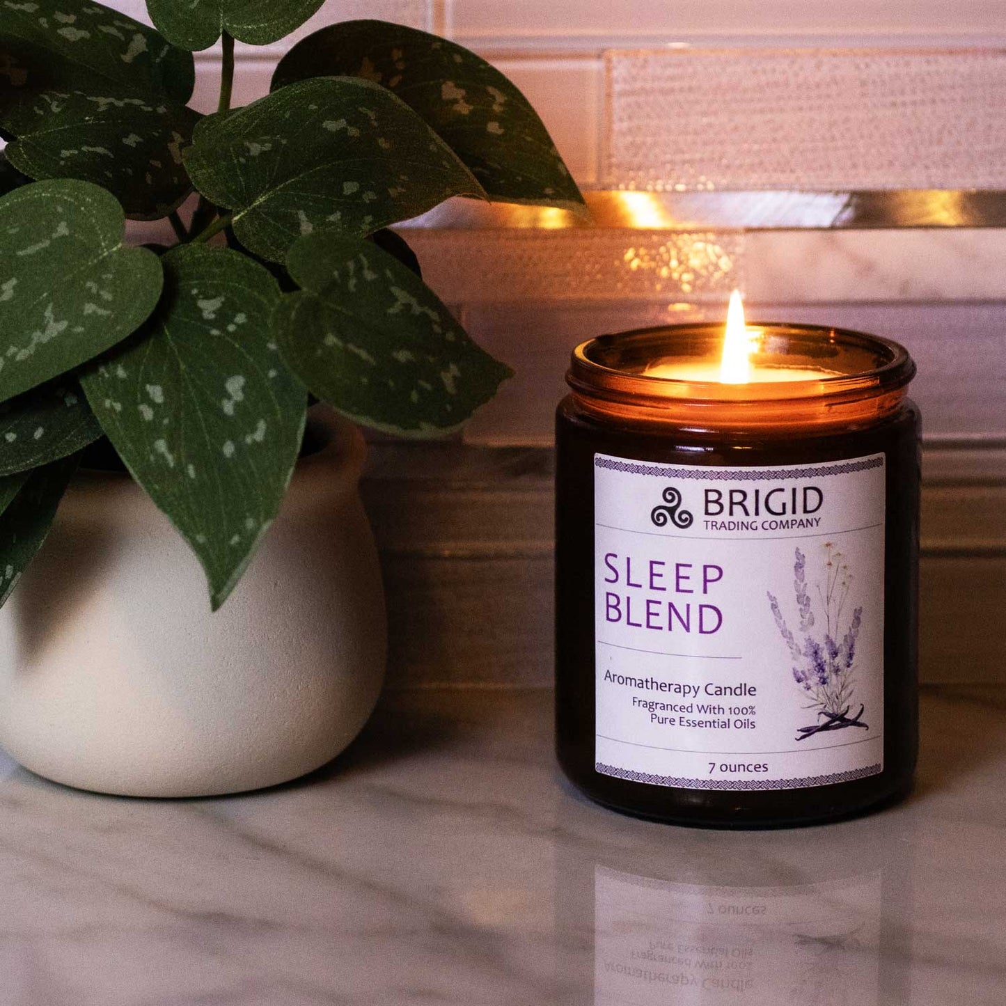 Tranquil Sleep Soy Wax Candle - Infused with Lavender, Chamomile & Vanilla - Korvel