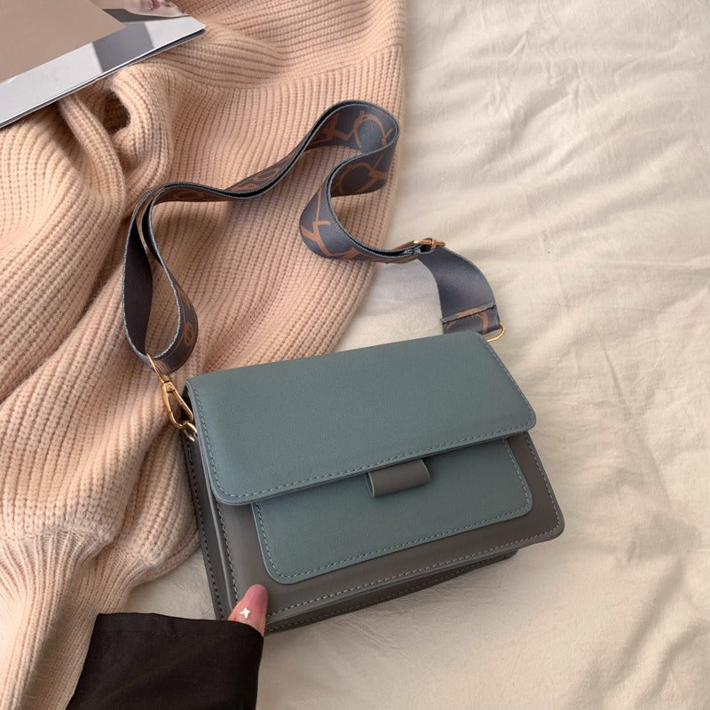 Casual retro bag women's casual shoulder bag Korean style simple crossbody small square bag - Korvel
