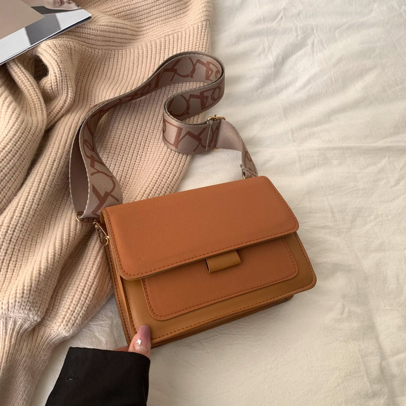Casual retro bag women's casual shoulder bag Korean style simple crossbody small square bag - Korvel