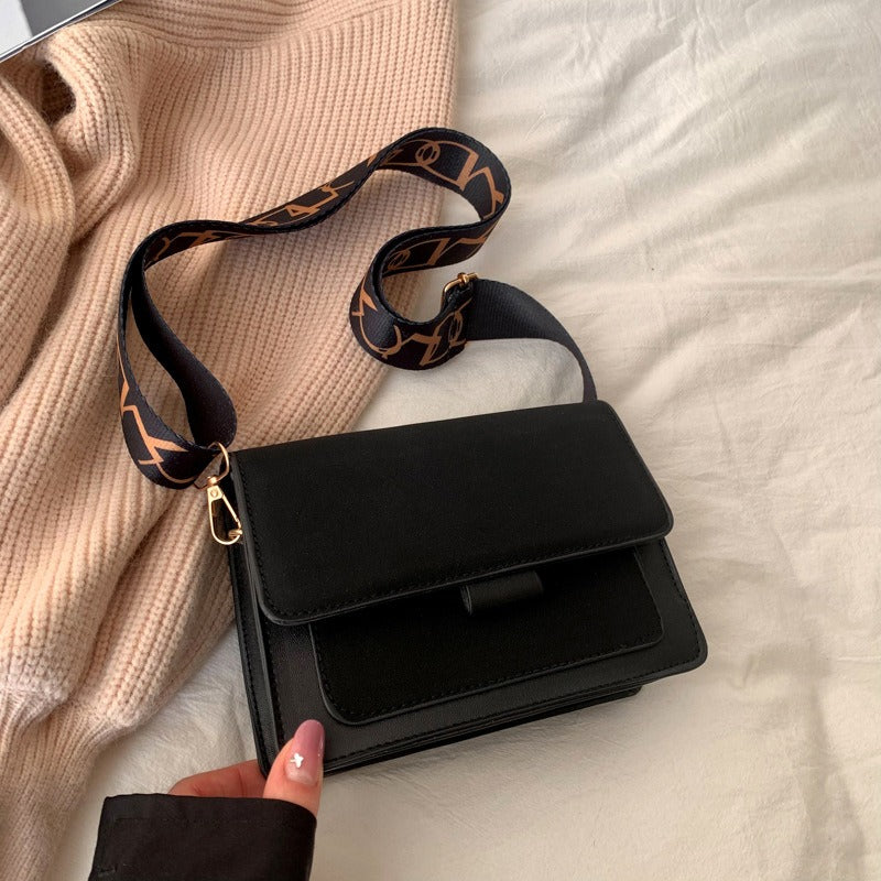 Casual retro bag women's casual shoulder bag Korean style simple crossbody small square bag - Korvel